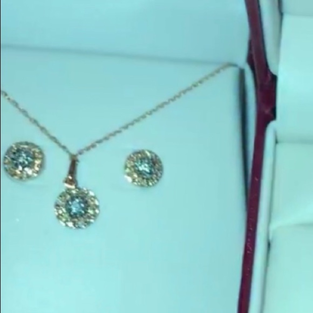 10k rose gold diamond earrings